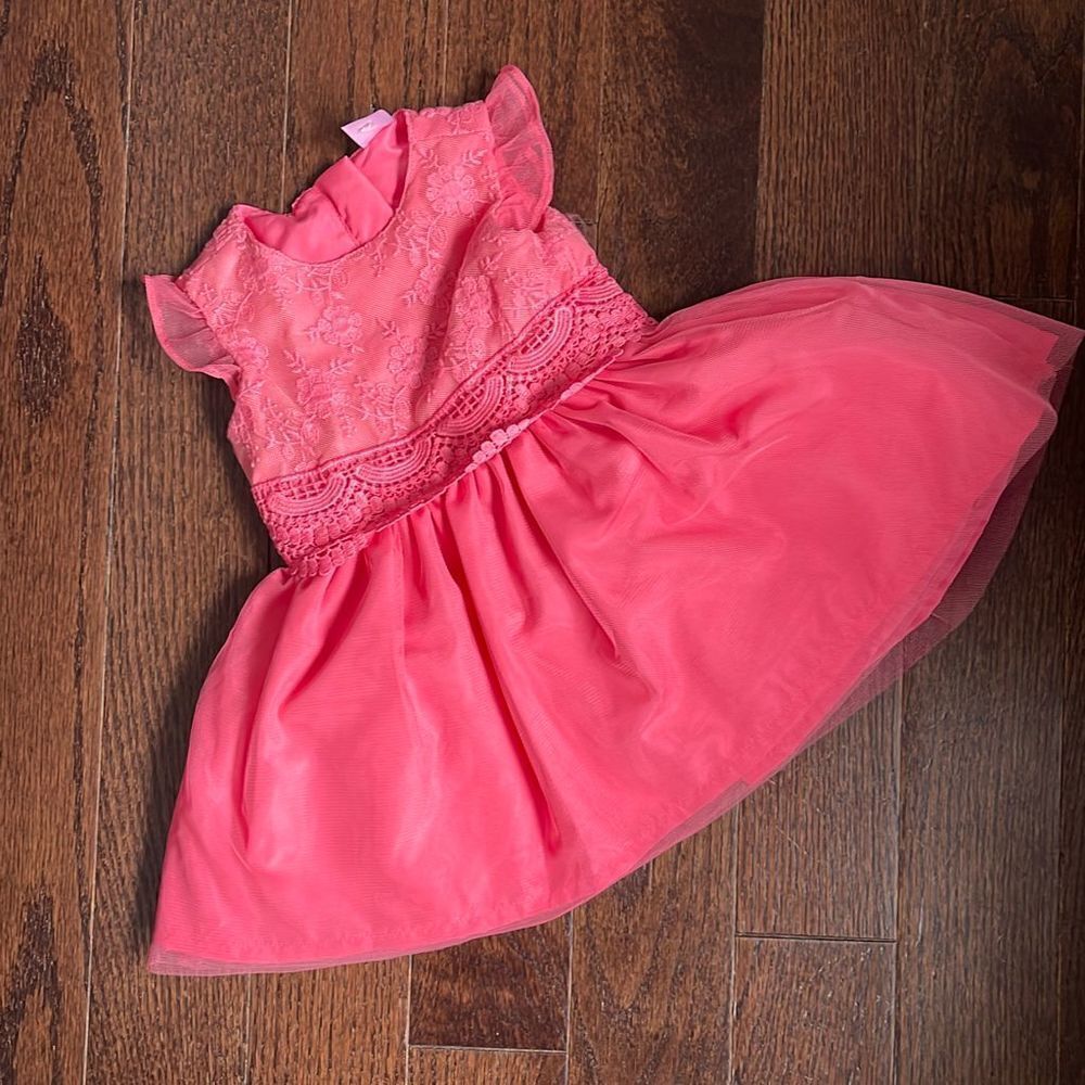 Carter’s Infant Girls Dress-Size 6 months. Coral